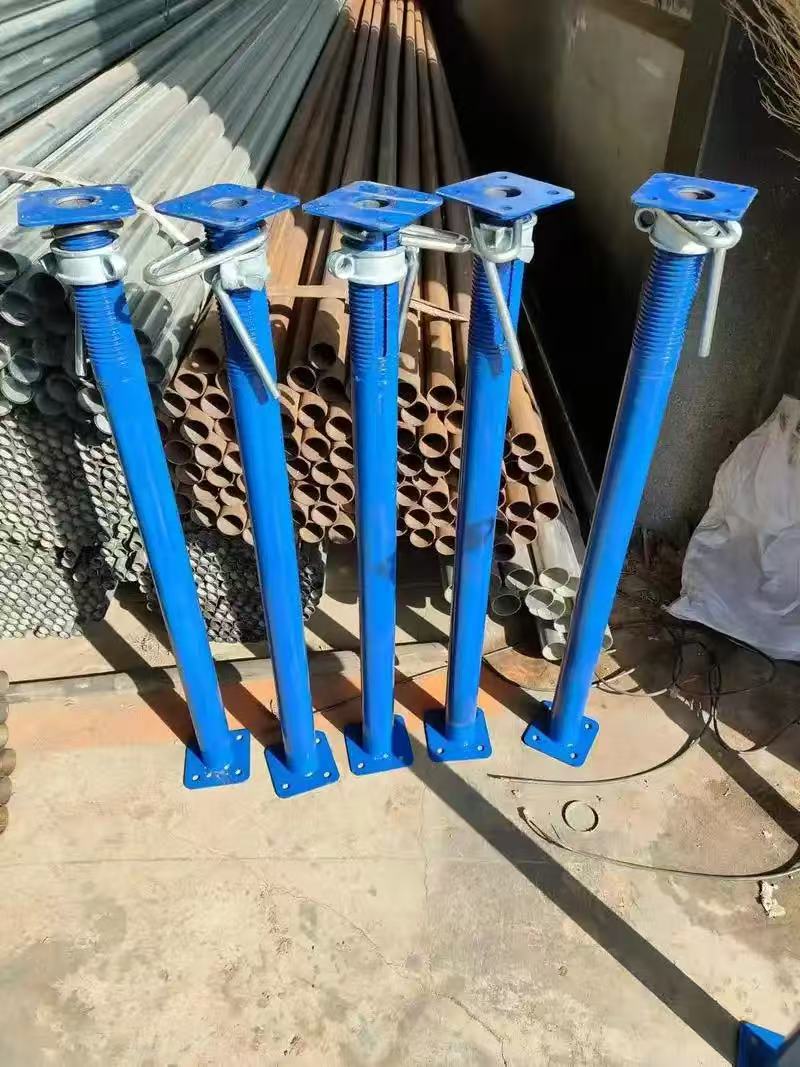 钢支撑